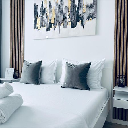 Bella Residence ออราแด ภายนอก รูปภาพ