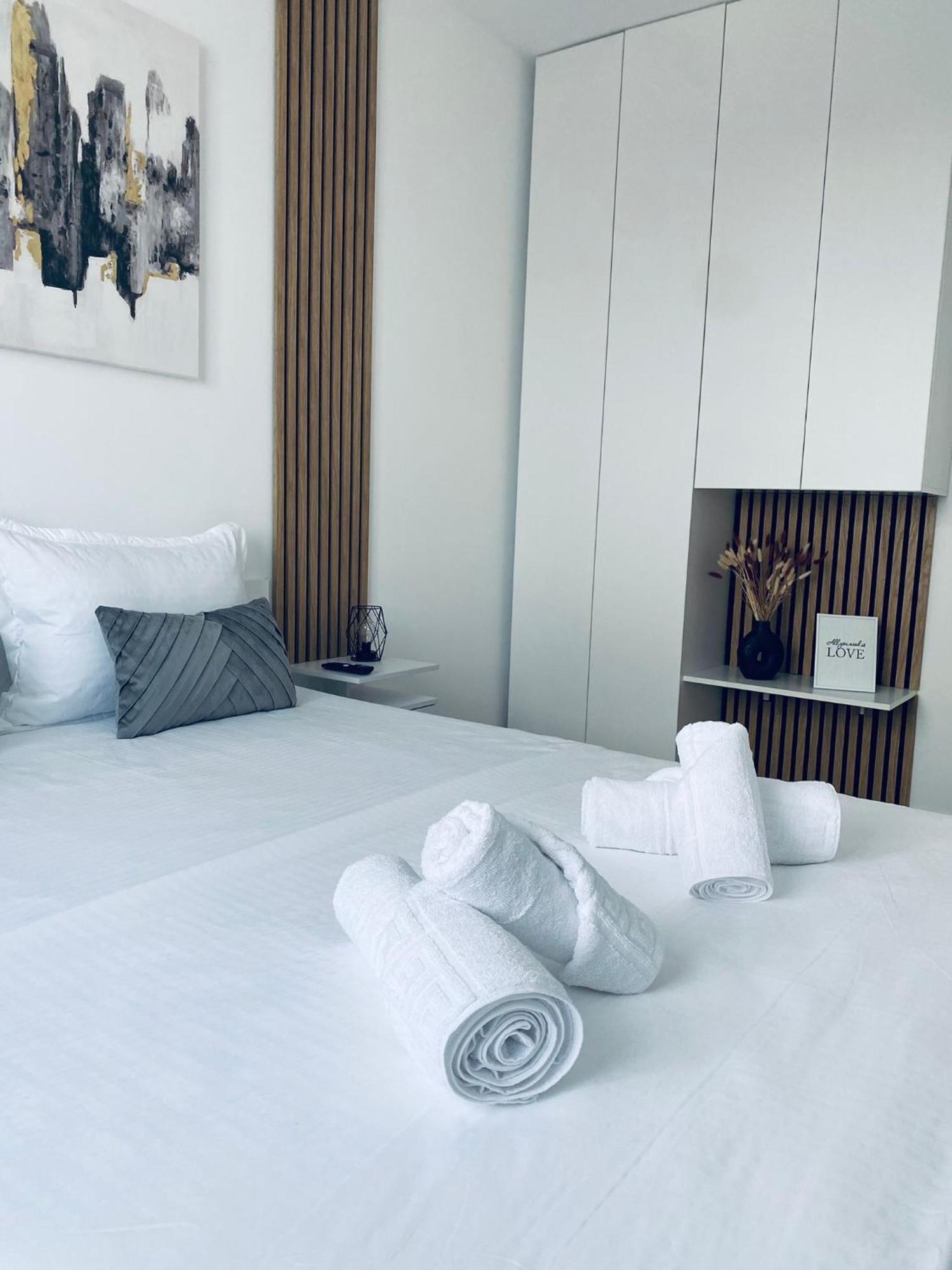 Bella Residence ออราแด ภายนอก รูปภาพ